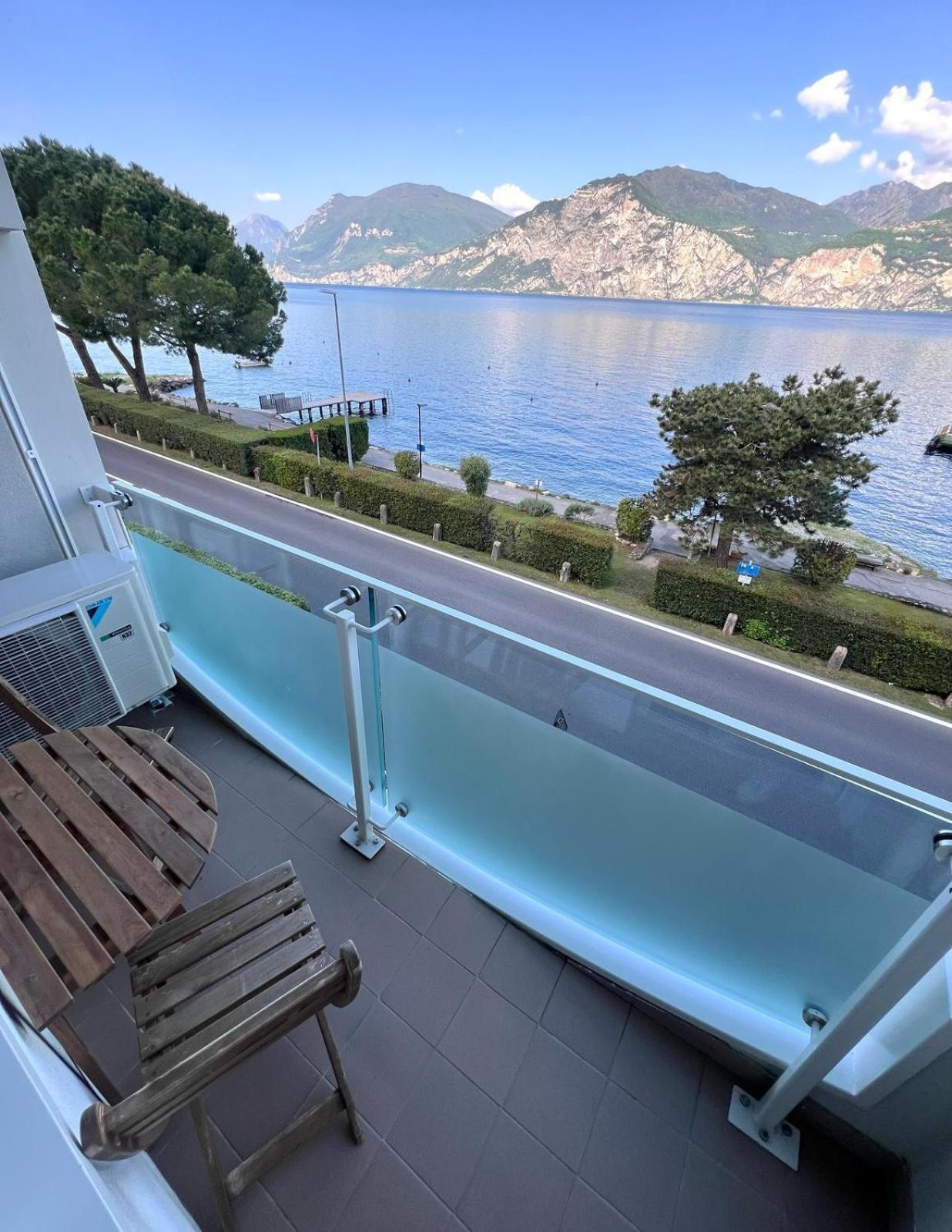 Val Di Sogno Grand View Malcesine Exterior foto